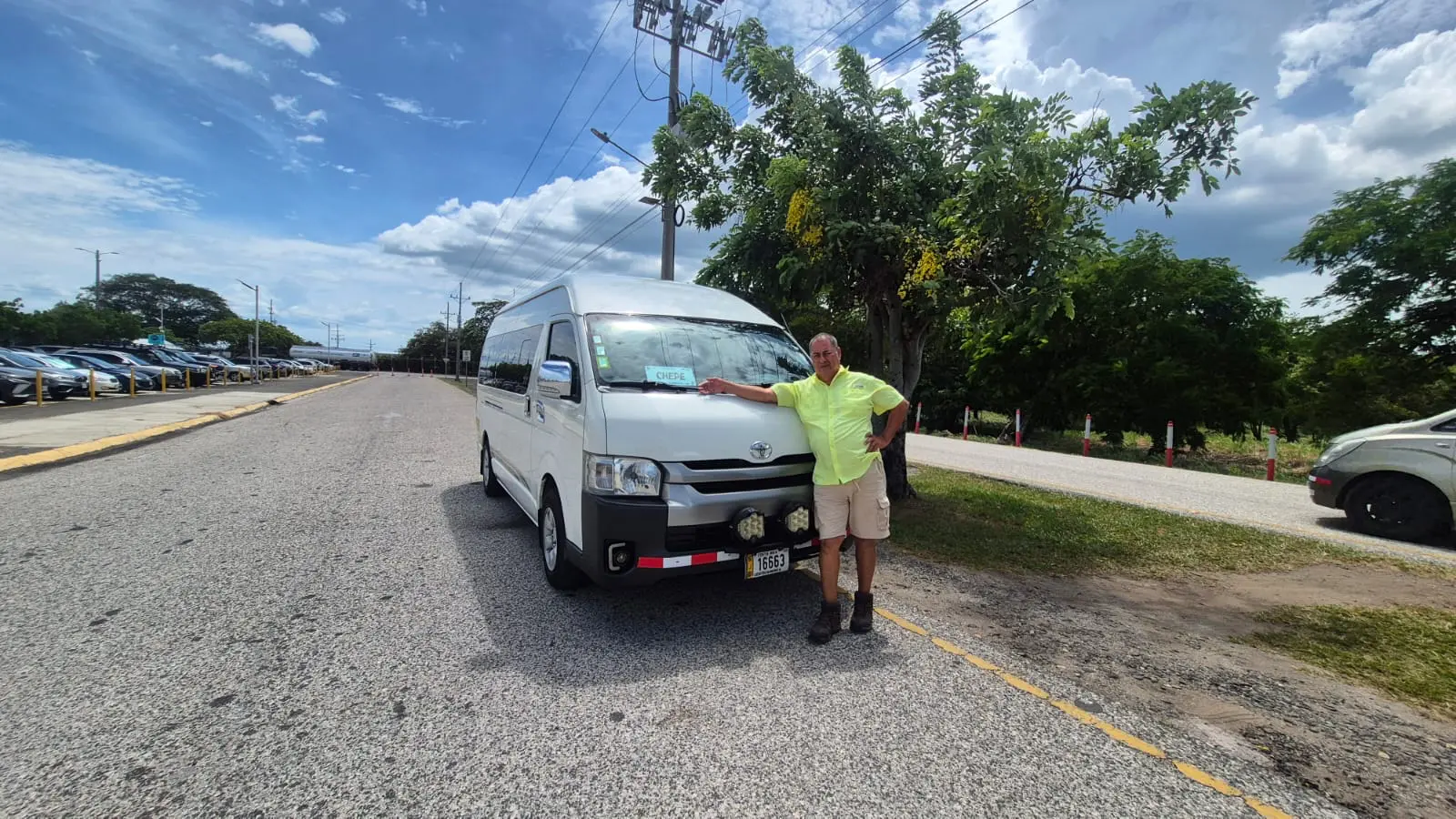 Toyota Hiace van ready for a private transfer in Guanacaste, Costa Rica
